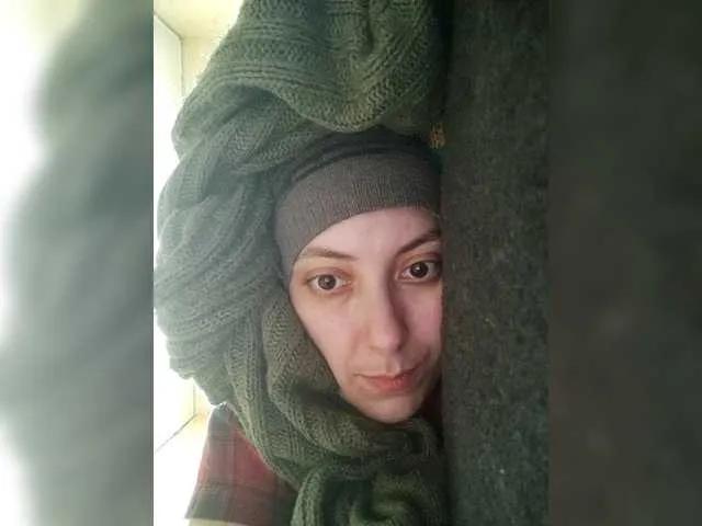 Kira700 on BongaCams
