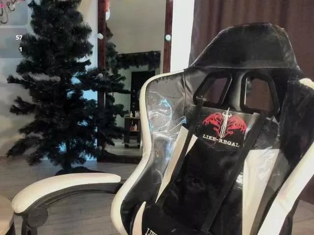 Freechat lanayounes on BongaCams