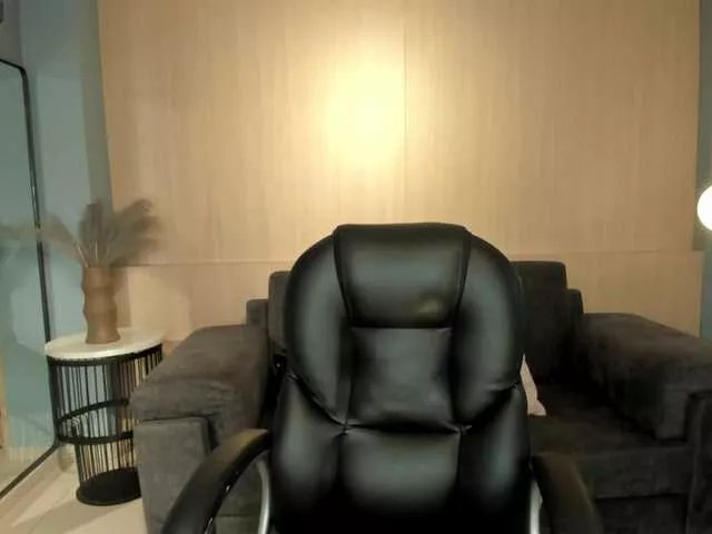 LexieWayne on BongaCams