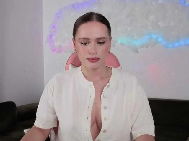 Lillians — Freechat on BongaCams