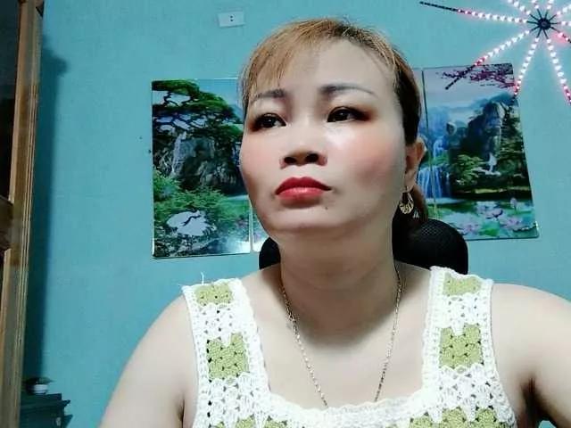 Offline Linhanhsex2k on BongaCams