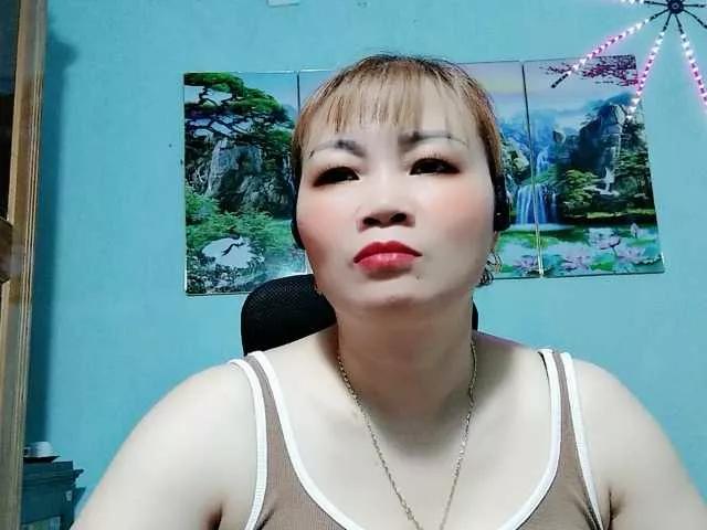Offline Linhanhsex2k on BongaCams