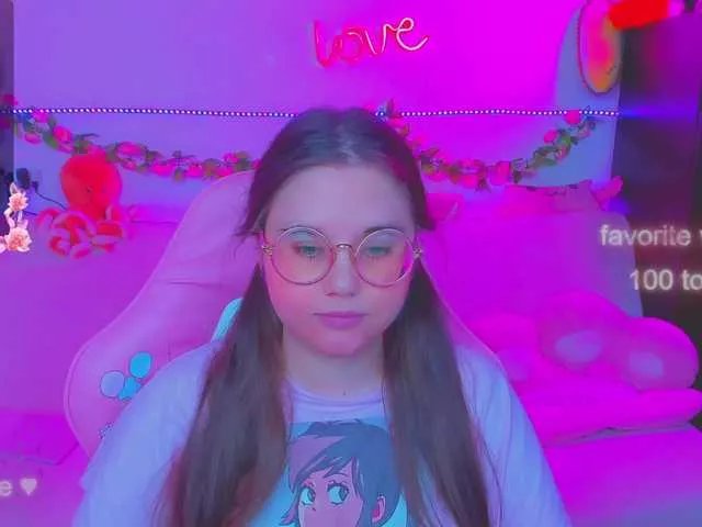 Freechat LittleKitsune on BongaCams