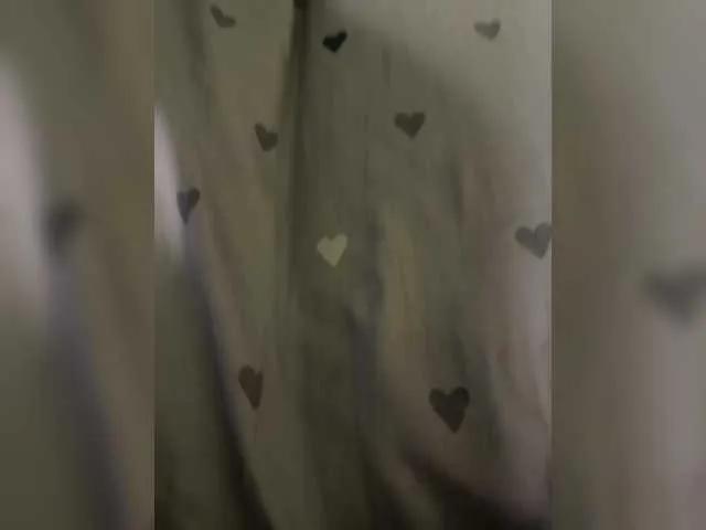 Offline LolyMolyyy on BongaCams