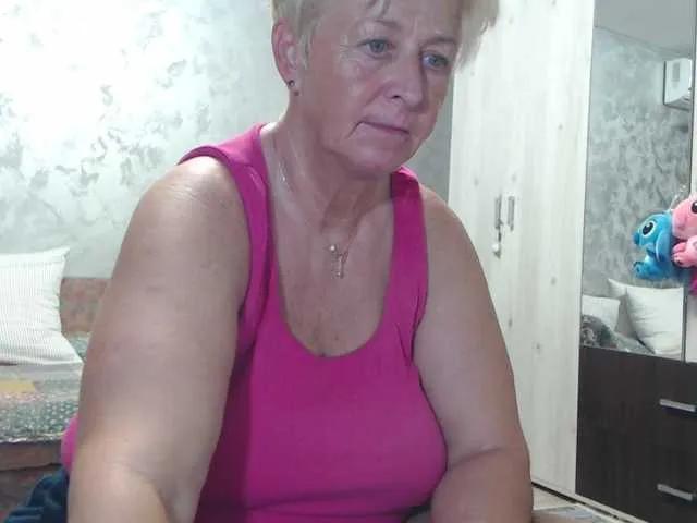 LovePinkLilli — womens