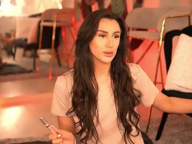 Offline LucyxRios on BongaCams