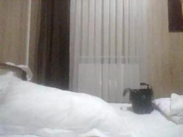 Offline Manamy on BongaCams