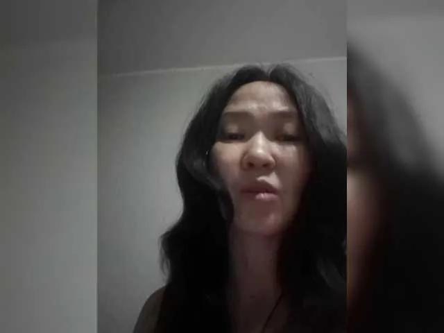 Offline Manamy on BongaCams