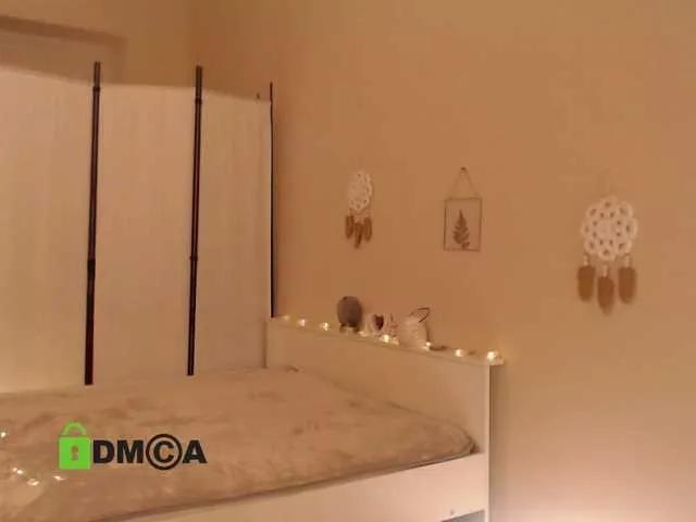 Offline milenadream on BongaCams