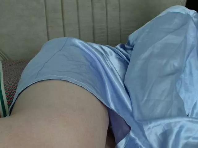Offline MorenaKataly on BongaCams
