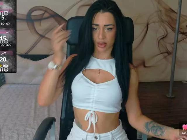 Offline NaomiScarlett on BongaCams