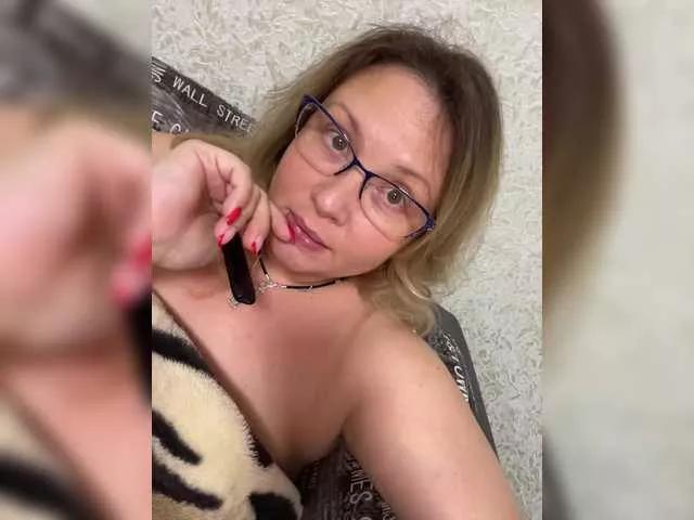 Offline NERVOMOTINA on BongaCams