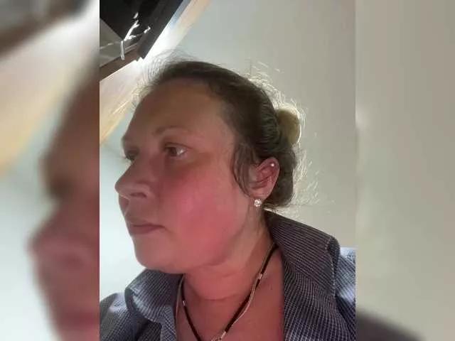 Offline NERVOMOTINA on BongaCams