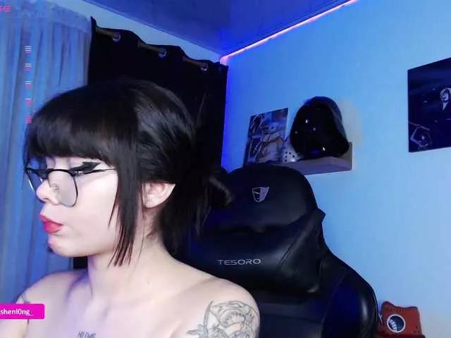 Offline Nicorobin on BongaCams