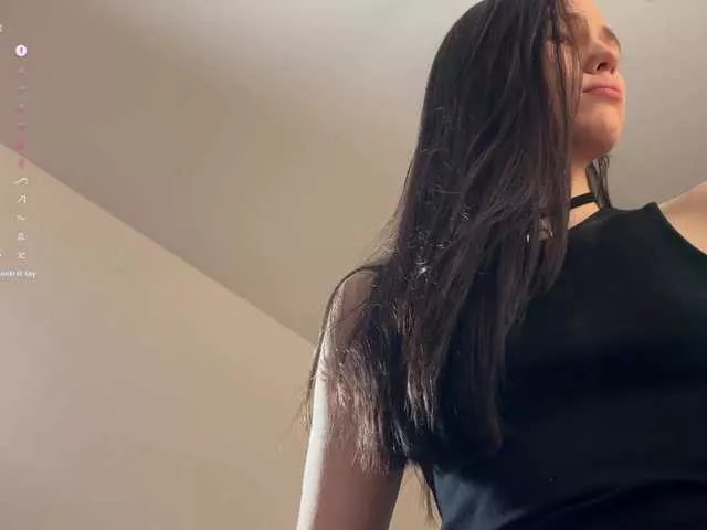 NimfaHeart on BongaCams