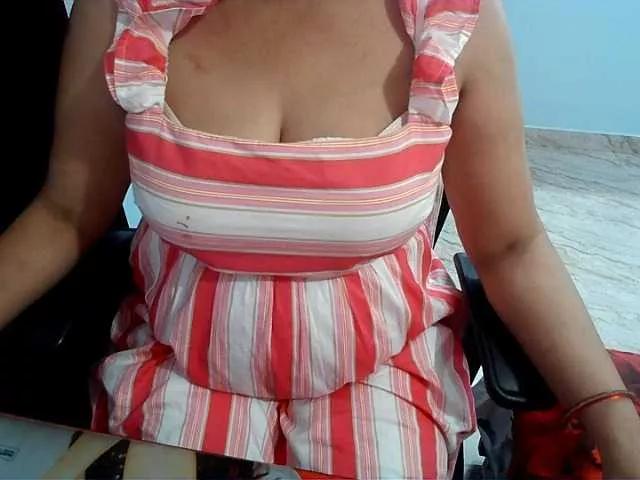 Offline Payalx on BongaCams