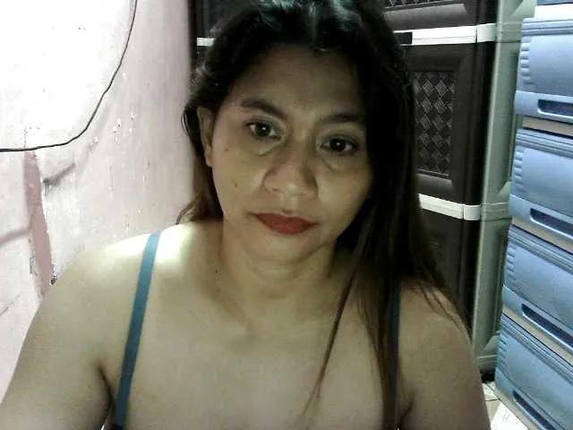 peenastyfame on BongaCams