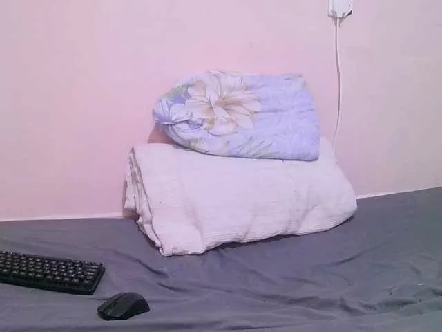 Freechat petite-tasha on BongaCams