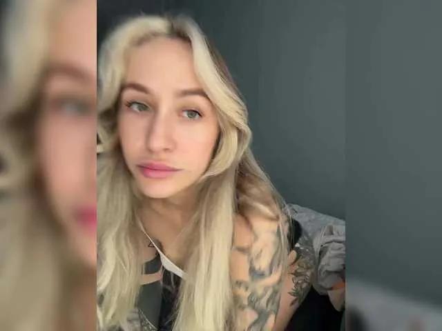 BongaCams QueenKing is Freechat QueenKing — We are excited by our love for each other and of course money)