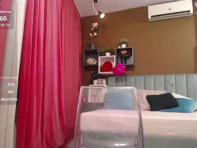 Offline Rebecablackx on BongaCams