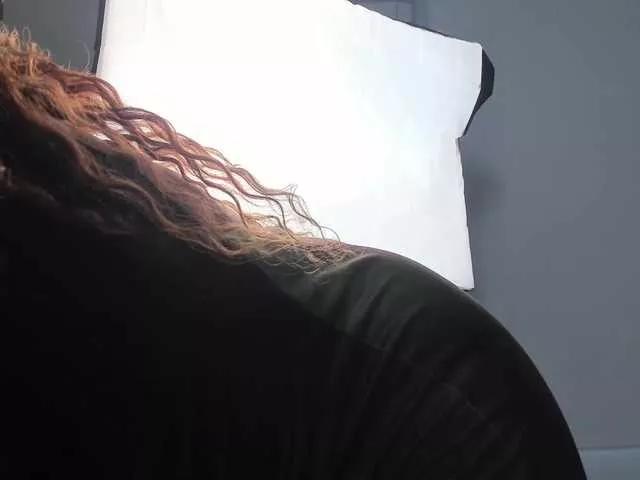 Offline RoseFerrera on BongaCams