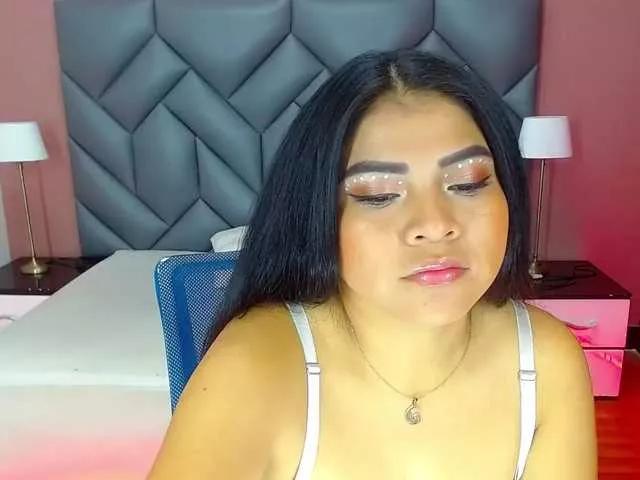 BongaCams SammyRose is Freechat SammyRose — dance play with my tits