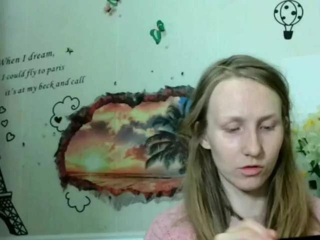 Offline Sccarlets on BongaCams