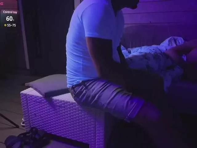 Sexy3couple — * Passionate kisses  
 * Roleplay & dirty talk  
 * Oil massage  
 * Toys & teasing  
 * Watching each other get turned on  
 * Oral & deep passion  
 * Generous tippers 