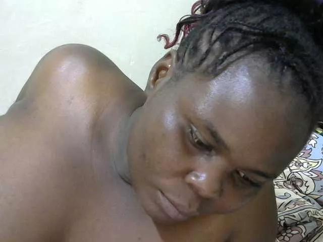 Offline Sexycandy2 on BongaCams