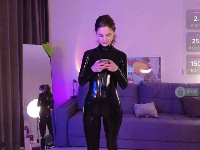Freechat Sonia-Black on BongaCams