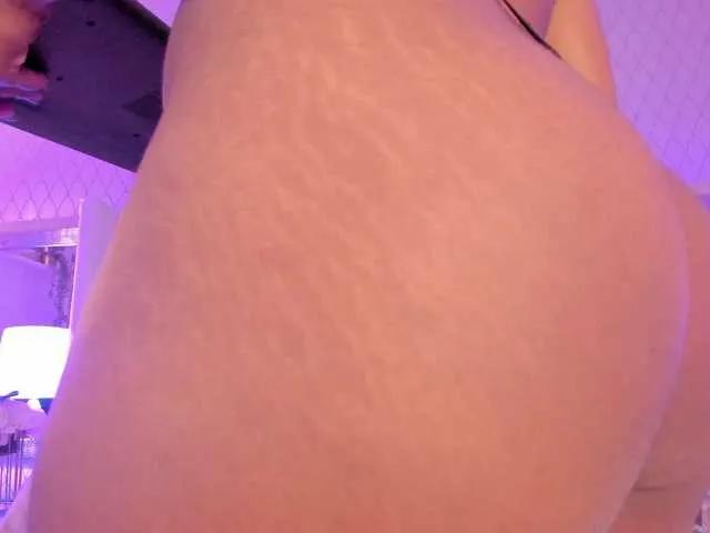 SophiaSmiiths — Real power. Confident commands. Generous rewards. I get wet for men who know how to take control without being disrespectful....