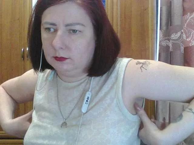 Offline SophieNightAh on BongaCams