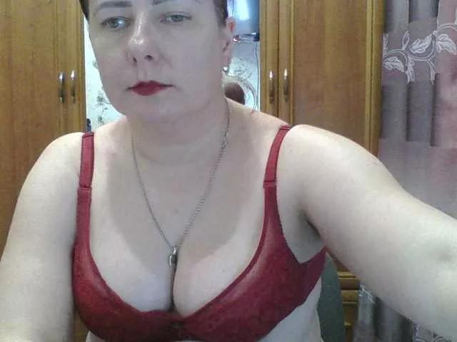Offline SophieNightAh on BongaCams