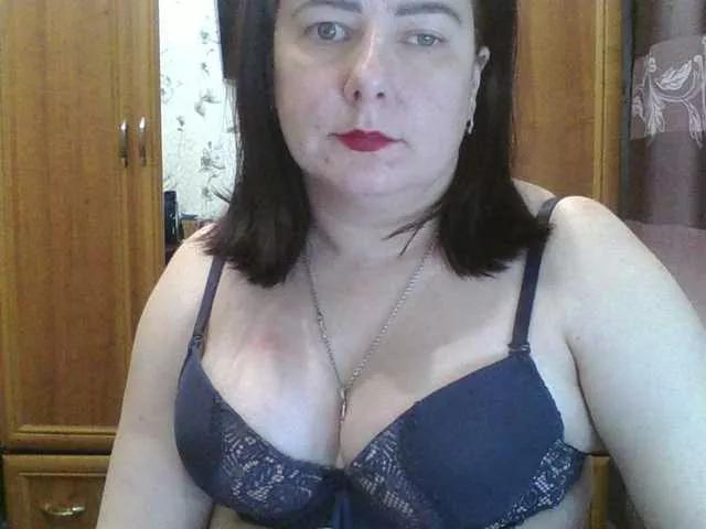 Offline SophieNightAh on BongaCams