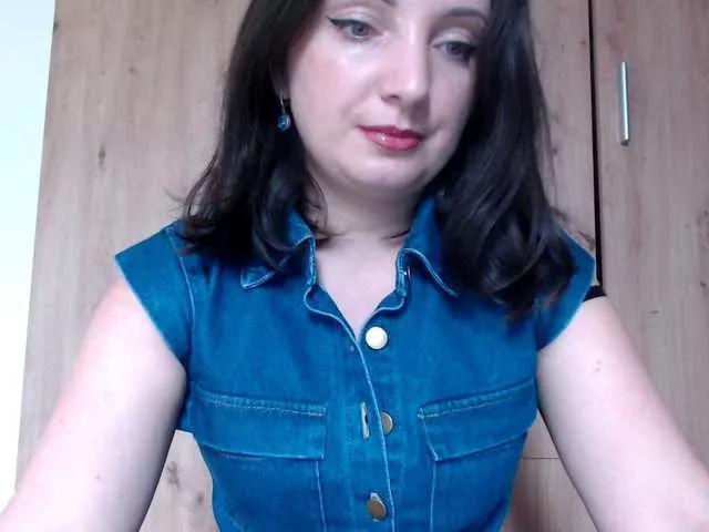 Succubus13 on BongaCams 