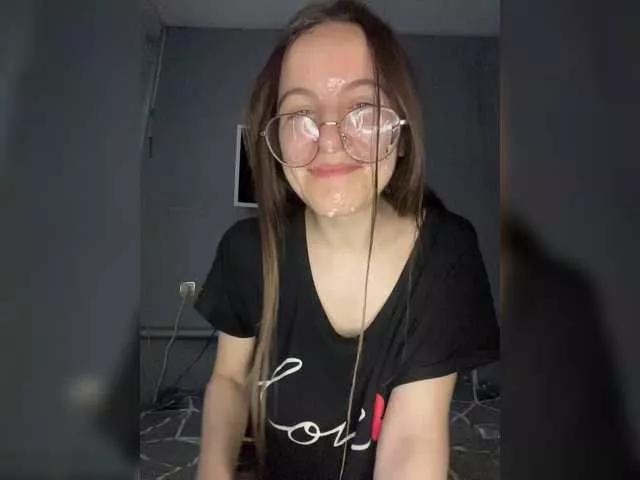 Offline sweet-kiss22 on BongaCams