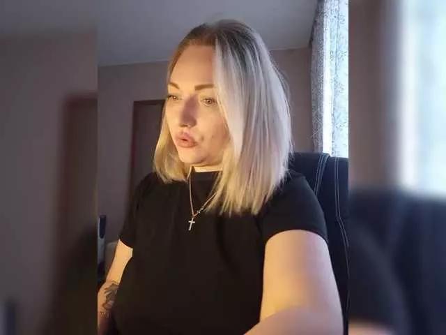 Freechat Tanysha-1 on BongaCams