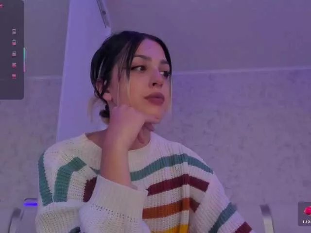 Freechat theajoy on BongaCams