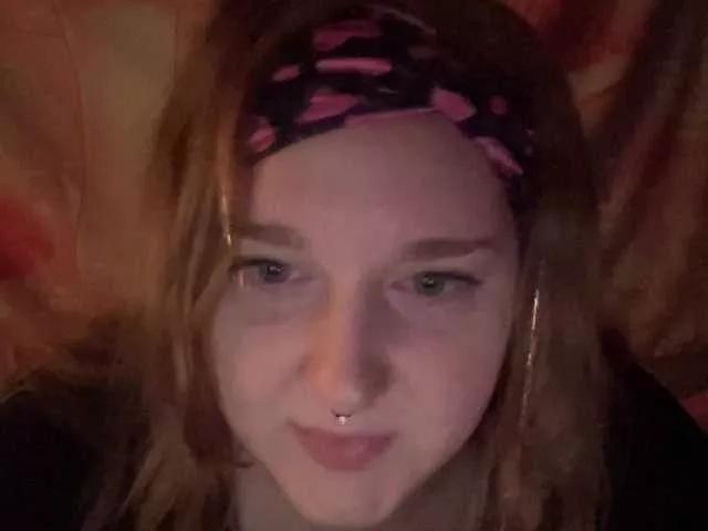 Offline thickgingergoddess on BongaCams
