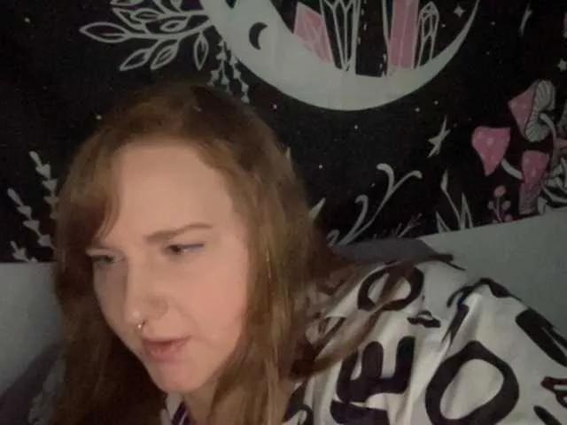 Offline thickgingergoddess on BongaCams