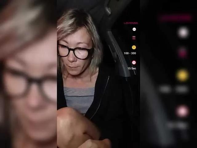 Timide-girl7 — Freechat on BongaCams