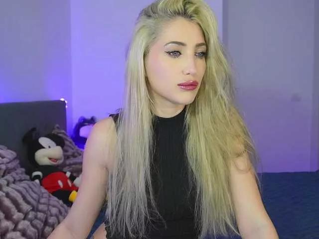 Offline TweetyCream on BongaCams