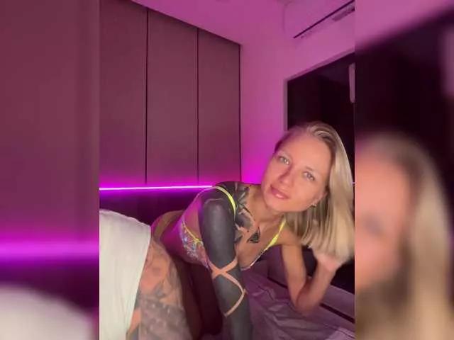 Offline Twins666 on BongaCams