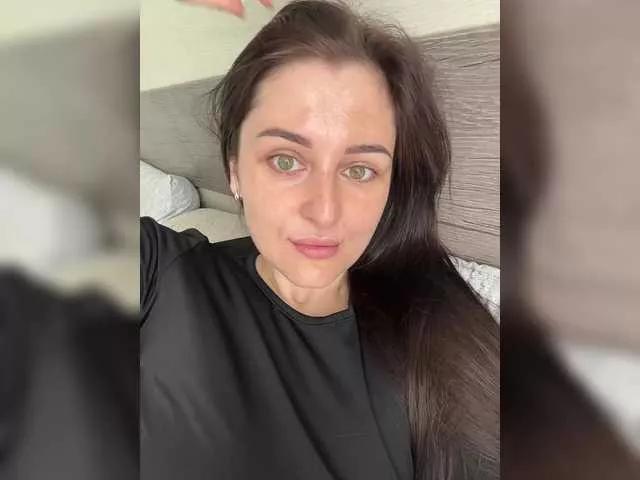 Offline Viksi66 on BongaCams