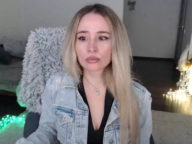 Freechat xyliganka777 on BongaCams