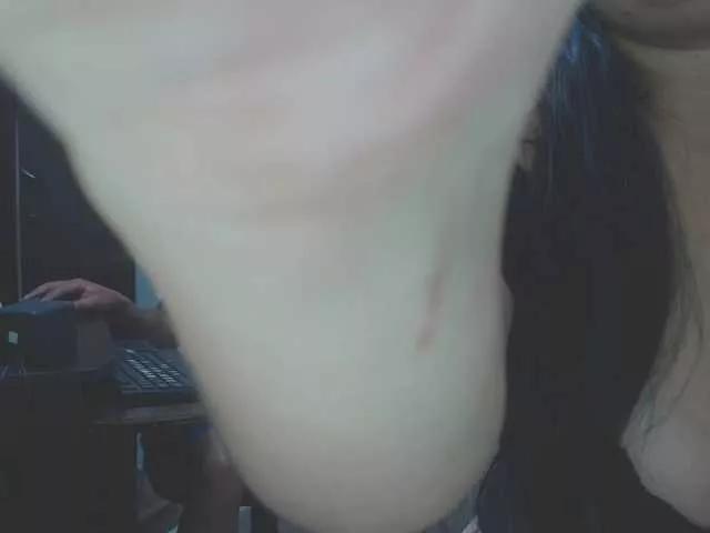 Offline yournaughtyandsexyprince on BongaCams