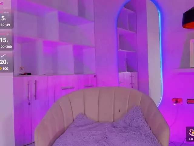 Offline zoewhitte on BongaCams
