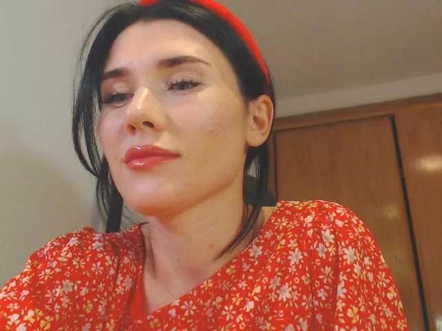Offline ZoiKissy on BongaCams