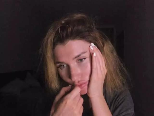 Offline ZoiKissy on BongaCams