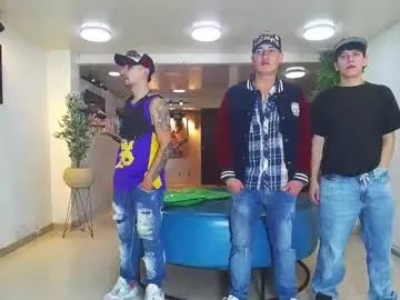 1pushman on Chaturbate